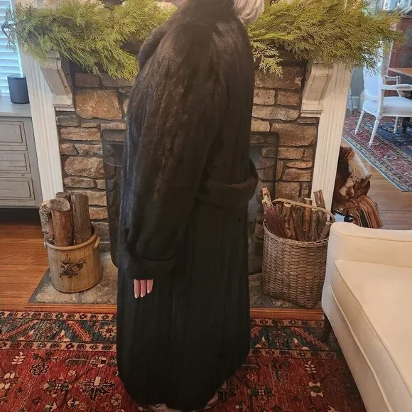 Nina Ricci Paris Mink Coat, Authentic